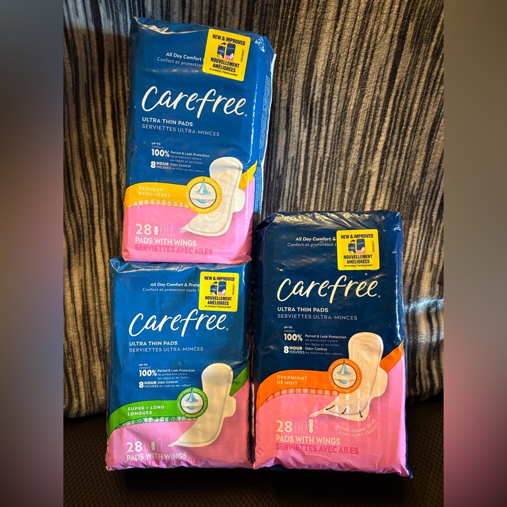 NEW 3 Carefree Pads Packs